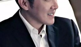 吃瓜娱乐圈 导演海岩